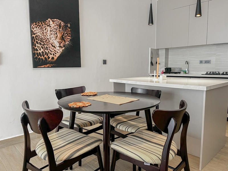 The Sierra — dining area