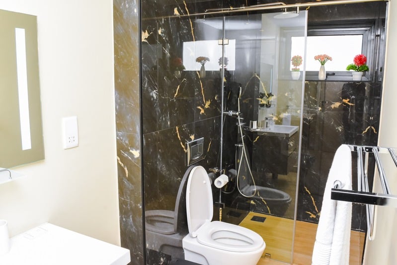 The Solara — twin bedroom ensuite